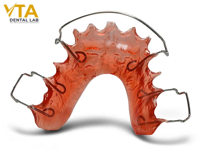 Custom-fit Hawley retainer ensuring precise adaptation to the patient’s dental arch